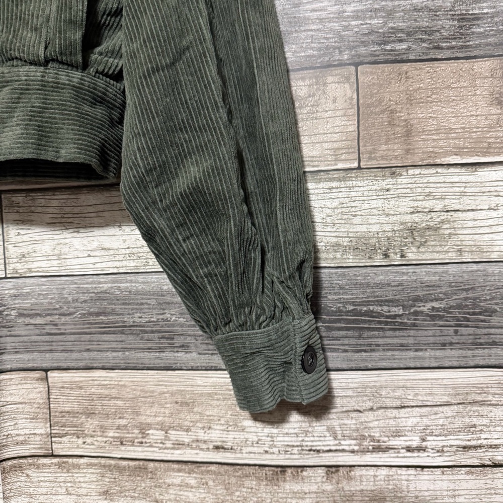 Cider Cropped Corduroy Jacket Women’s S Green Button Front Casual - Picture 6 of 7